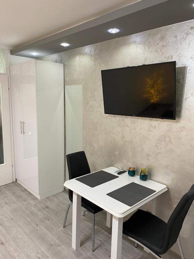 Manirosi 5 Apartment Subotica Eksteriør bilde